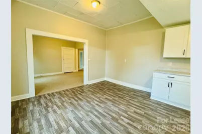 508 Elm Avenue, Mount Holly, NC 28021 - Photo 6