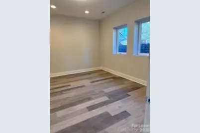 371 S Bruns Avenue, Charlotte, NC 28208 - Photo 20