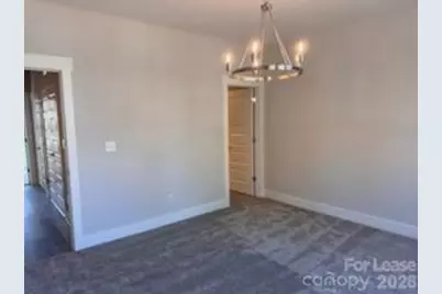 371 S Bruns Avenue, Charlotte, NC 28208 - Photo 12