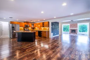 15 Bowman Ridge Rd, Hendersonville, NC 28739 - Photo 10