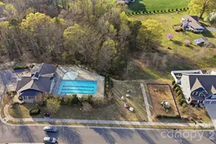 1425 Bramblewood Dr, Fort Mill, SC 29708 - Photo 40