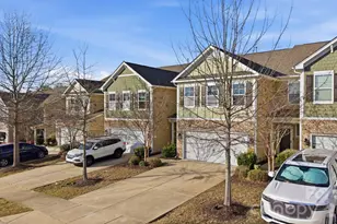 1425 Bramblewood Dr, Fort Mill, SC 29708 - Photo 4