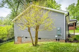 614 E Front St, Statesville, NC 28677 - Photo 24