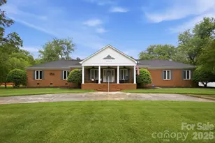 1215 Hillside Dr, Gastonia, NC 28052 - Photo 2