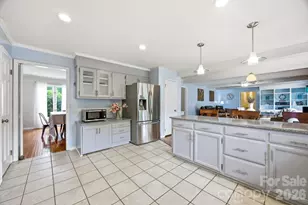 1215 Hillside Dr, Gastonia, NC 28052 - Photo 14