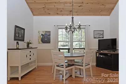 95 Creeks Edge Drive, Hendersonville, NC 28739 - Photo 10