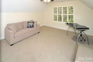 95 Creeks Edge Dr, Hendersonville, NC 28739 - Photo 30