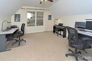 95 Creeks Edge Dr, Hendersonville, NC 28739 - Photo 32