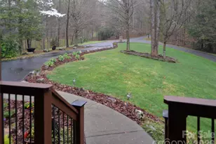 95 Creeks Edge Dr, Hendersonville, NC 28739 - Photo 34