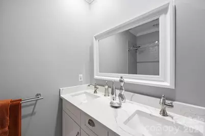 207 W Academy Street, Cherryville, NC 28021 - Photo 36