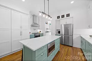207 W Academy St, Cherryville, NC 28021 - Photo 18