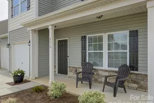 2610 Courtland Dr, Clover, SC 29710 - Photo 2