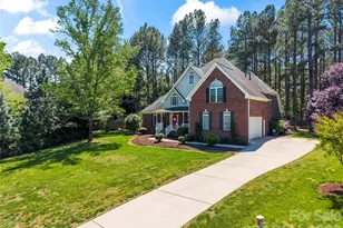443 Crowders Bluff Ct, Clover, SC 29710 - Photo 4