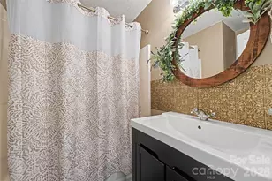 737 Golden Bell Dr, Rock Hill, SC 29732 - Photo 16