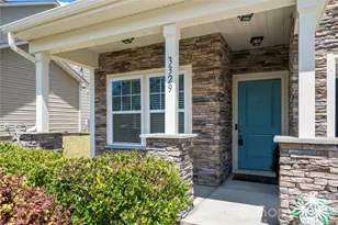 3329 Saddlebrook Dr, Midland, NC 28107 - Photo 4