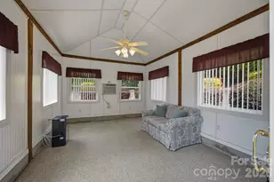 101 Regina Dr, Morganton, NC 28655 - Photo 10