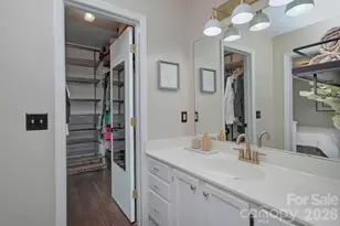 401 Sandymead Rd, Matthews, NC 28105 - Photo 22