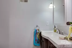 11632 Long Forest Dr, Charlotte, NC 28269 - Photo 22