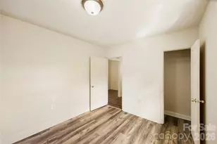621 Pennsylvania Ave, Charlotte, NC 28216 - Photo 10