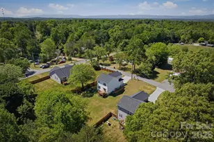 126 Crump St, Connelly Springs, NC 28612 - Photo 34