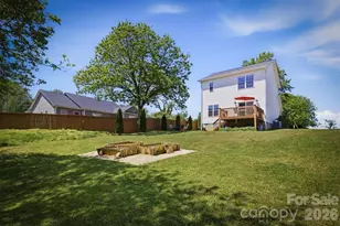 126 Crump St, Connelly Springs, NC 28612 - Photo 6