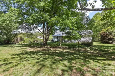 7 Teaneck Circle, Hendersonville, NC 28791 - Photo 38