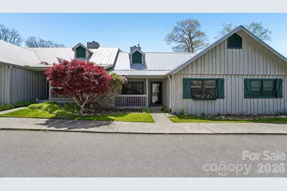 302 Eagles Nest Court S, Mars Hill, NC 28754 - Photo 1