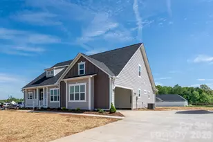1199 Stonegate Dr, Salisbury, NC 28147 - Photo 2