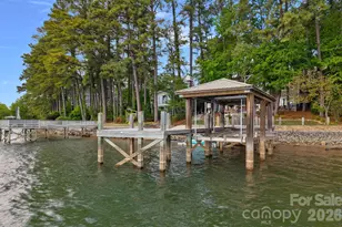20931 Island Forest Dr, Cornelius, NC 28031 - Photo 46