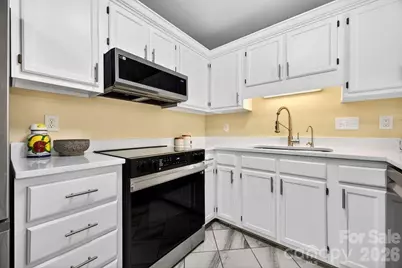 16 Spears Avenue #9, Asheville, NC 28801 - Photo 12