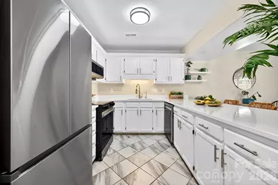 16 Spears Avenue #9, Asheville, NC 28801 - Photo 10