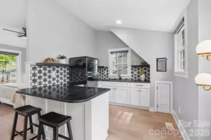 2240 Bay St, Charlotte, NC 28205 - Photo 28