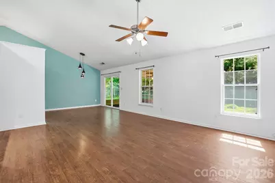 3419 Pondridge Court, Charlotte, NC 28269 - Photo 6