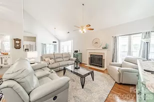 6216 Creek Breeze Rd, Charlotte, NC 28269 - Photo 6