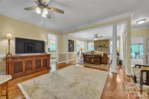 118 Bradford Ct, Jefferson, NC 28640 - Photo 4