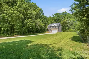 2910 Plum Thicket Ct, Monroe, NC 28112 - Photo 8