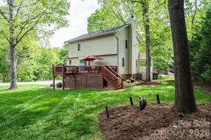 600 17th Ave Dr SE, Hickory, NC 28602 - Photo 4