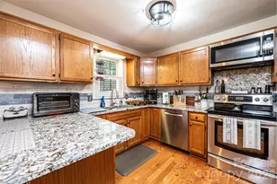 600 17th Ave Dr SE, Hickory, NC 28602 - Photo 16