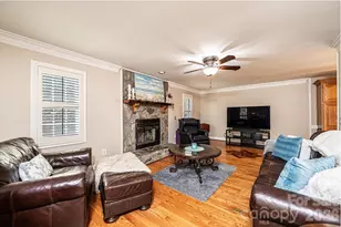 600 17th Ave Dr SE, Hickory, NC 28602 - Photo 8
