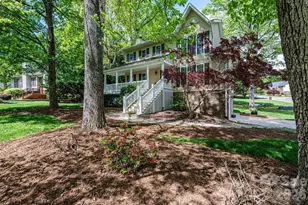 600 17th Ave Dr SE, Hickory, NC 28602 - Photo 2