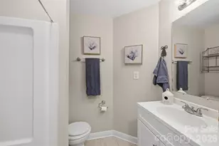 409 Walnut Pl NE, Lenoir, NC 28645 - Photo 28