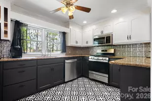 715 Main St, Hudson, NC 28638 - Photo 10
