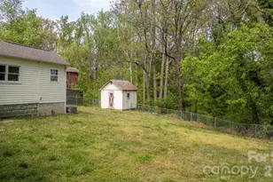 715 Main St, Hudson, NC 28638 - Photo 20