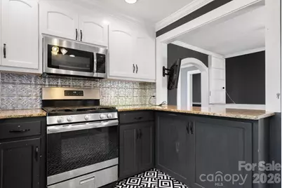 715 Main Street, Hudson, NC 28638 - Photo 8