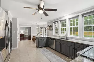10646 S Hall Dr, Charlotte, NC 28270 - Photo 10