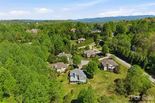 35 Stonecrest Ct, Flat Rock, NC 28731 - Photo 38