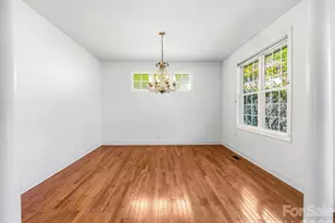 35 Stonecrest Ct, Flat Rock, NC 28731 - Photo 6