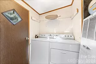 111 Oxford Ln, Blowing Rock, NC 28605 - Photo 20