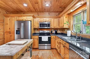 71 Browns Crossing Dr, Marion, NC 28752 - Photo 8