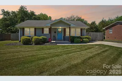 4238 Donnybrook Place, Charlotte, NC 28205 - Photo 2